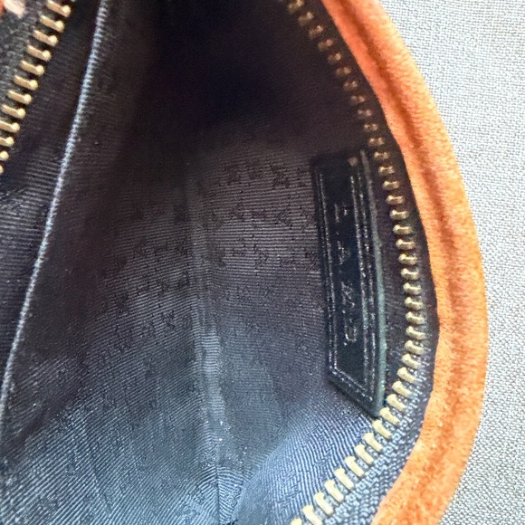 L.A.M.B. Cream Floral Lattice Wristlet with Brown Trim - Picture 7 of 12